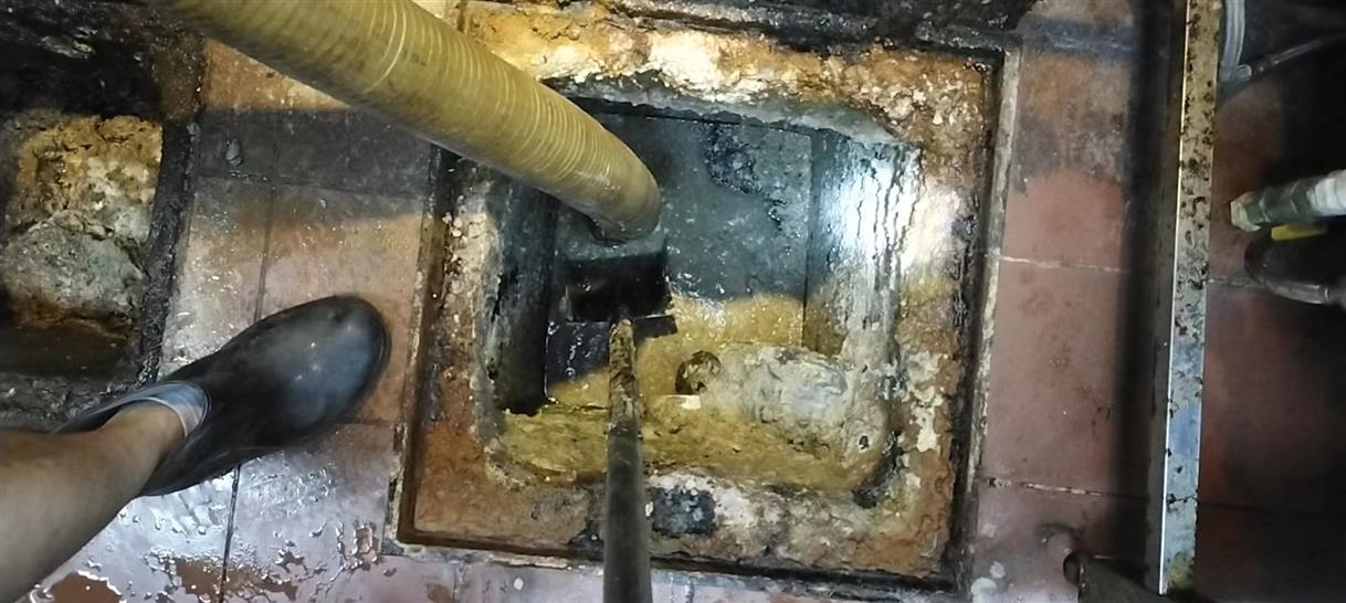 兰坪化油池清理-污水池清掏