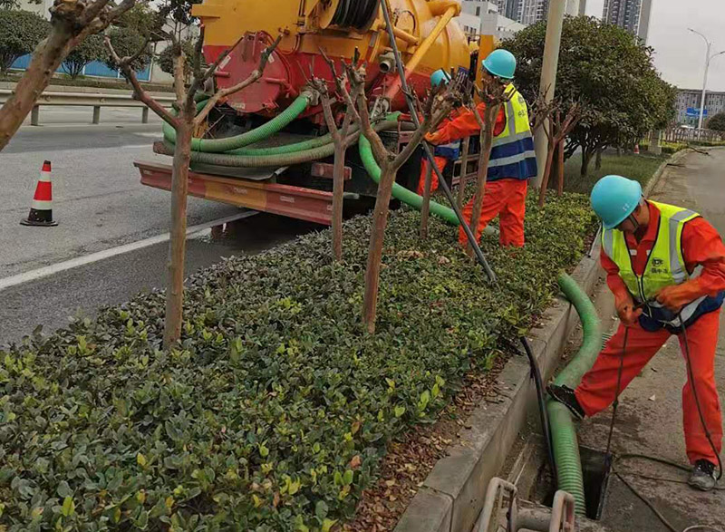 兰坪市政管道清淤