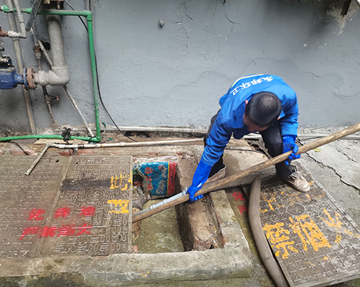 兰坪清掏化粪池